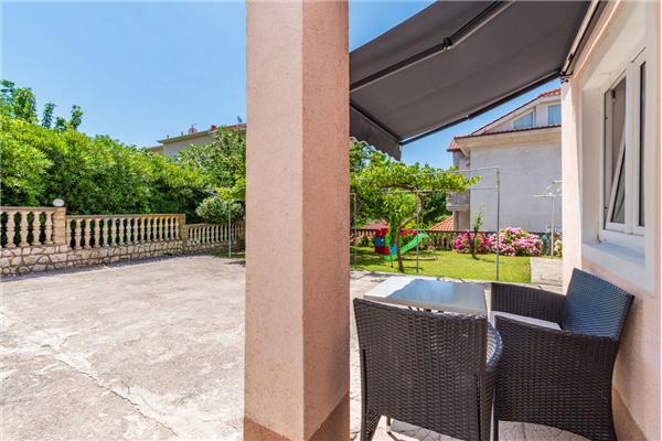 Apartment A2, for 3 persons