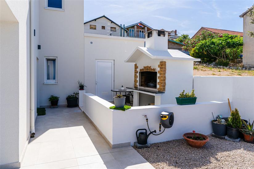 Vila Raslina Sea View