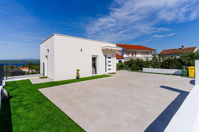 Vila Raslina Sea View