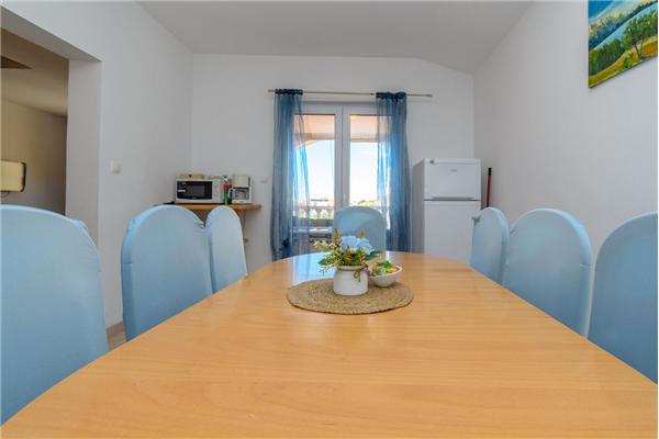 Apartment A3, for 8 persons