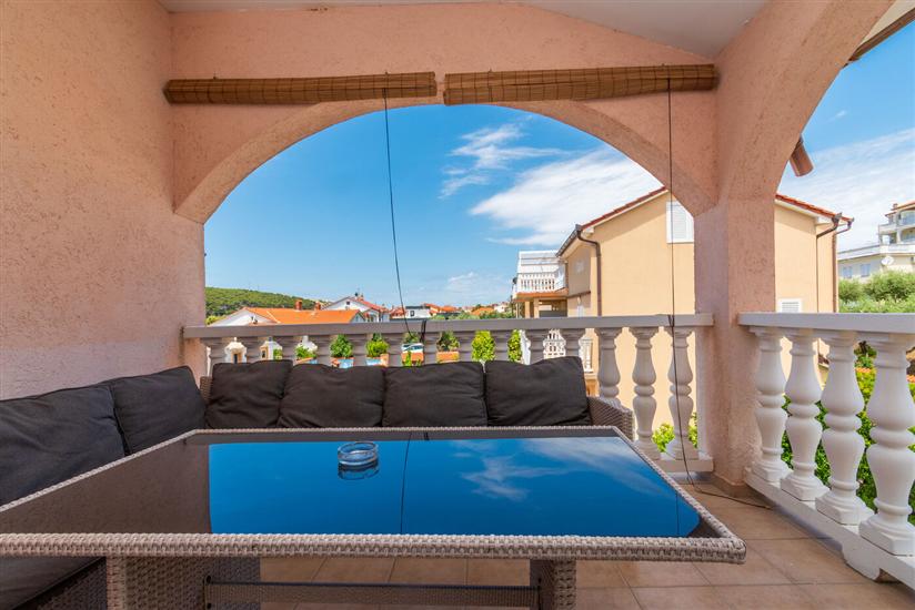 Apartment A3, for 8 persons