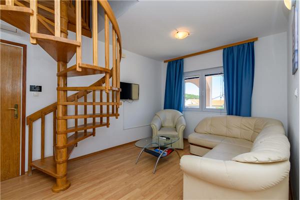 Apartment A3, for 8 persons