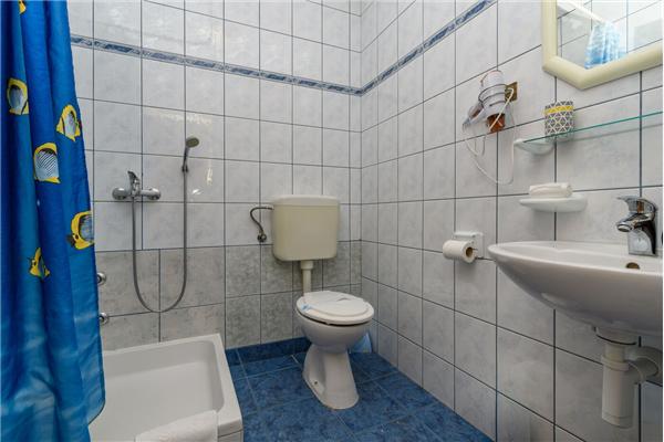 Apartment A3, for 8 persons