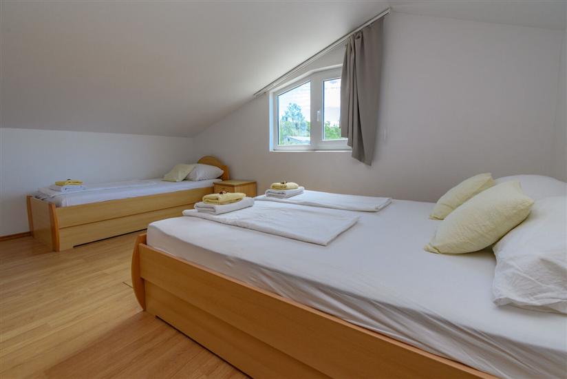 Apartment A3, for 8 persons