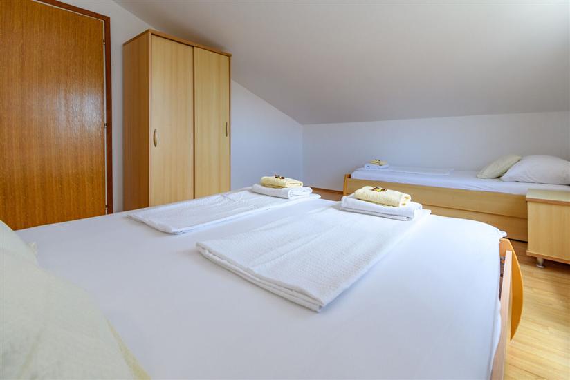 Apartment A3, for 8 persons