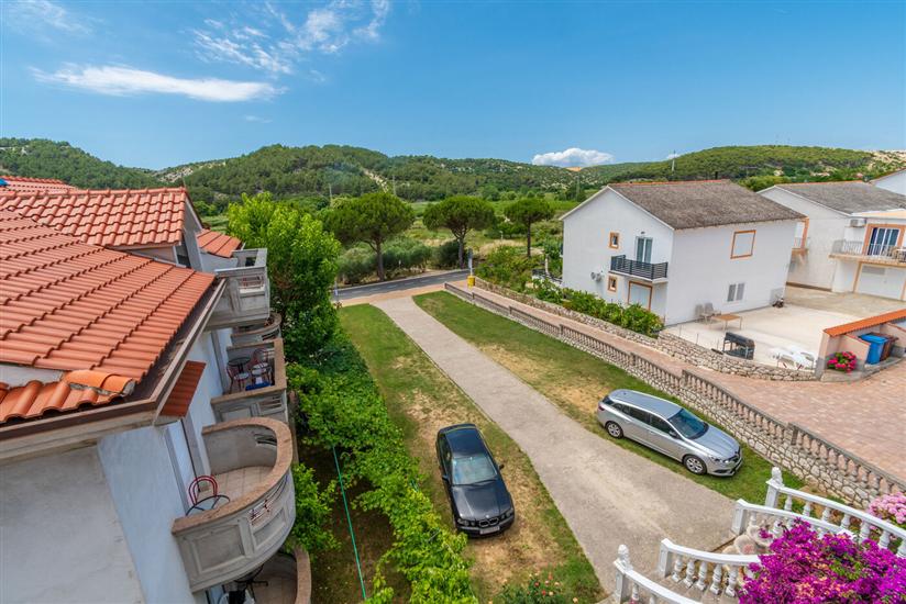 Apartment A4, for 6 persons