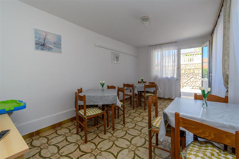 Szoba Borka