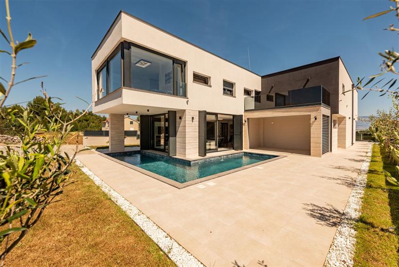 Villa Weiss 1