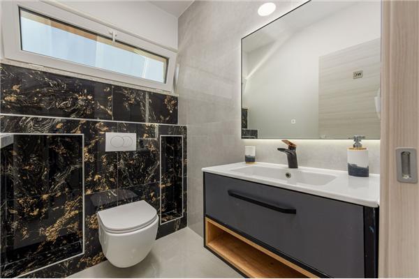 House K1, for 8 persons
