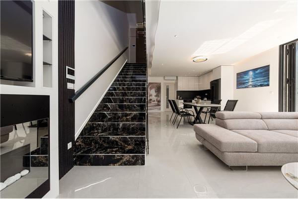 House K1, for 8 persons