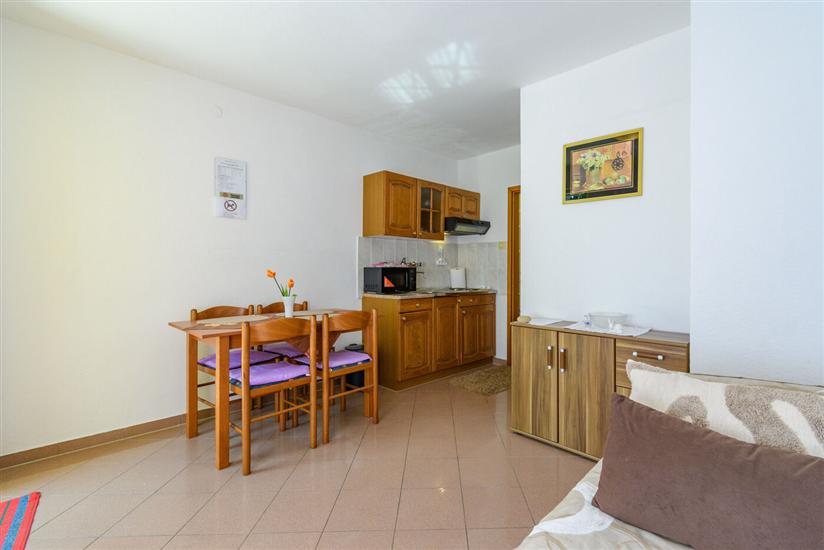 Apartment A1, for 3 persons