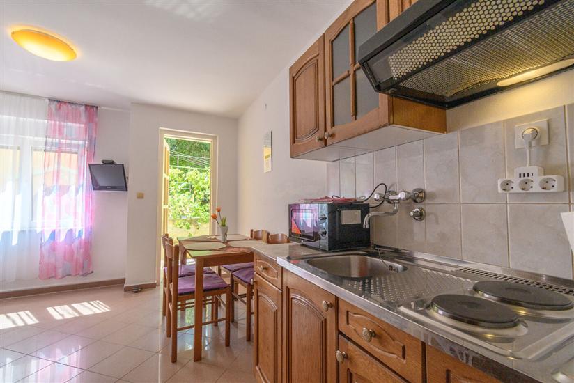 Apartment A1, for 3 persons