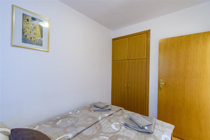 Apartment A1, for 3 persons