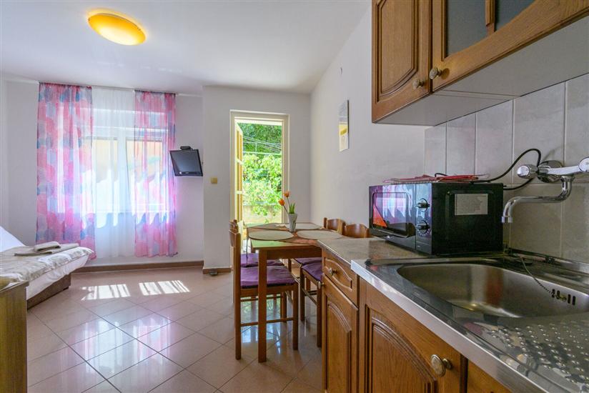 Apartment A1, for 3 persons