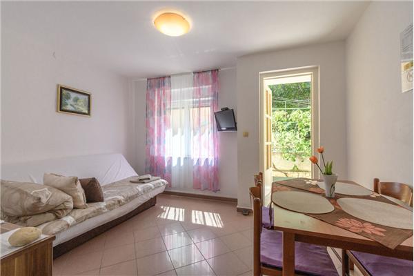 Apartment A1, for 3 persons