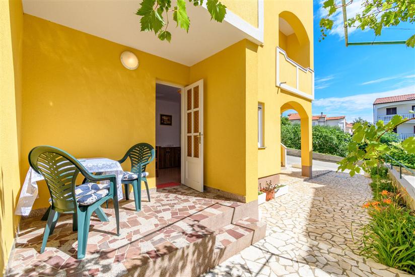 Apartment A1, for 3 persons