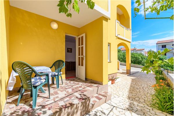 Apartment A1, for 3 persons