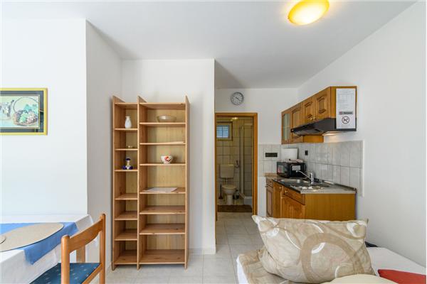 Apartment A2, for 3 persons