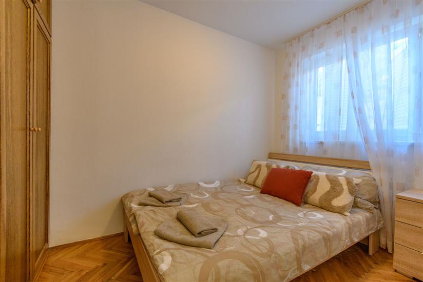 Apartment A2, for 3 persons