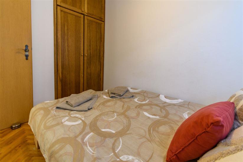 Apartment A2, for 3 persons