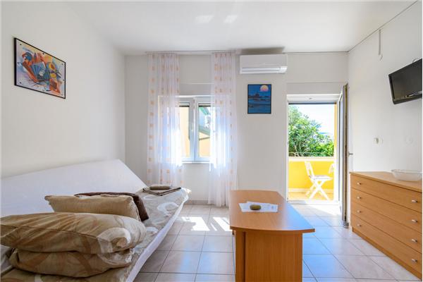Apartment A3, for 3 persons