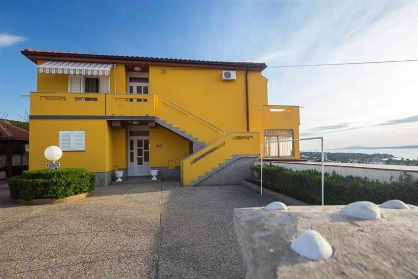 Apartments Menigo Manzoni Residence