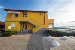 Apartman - Punat - otok Krk