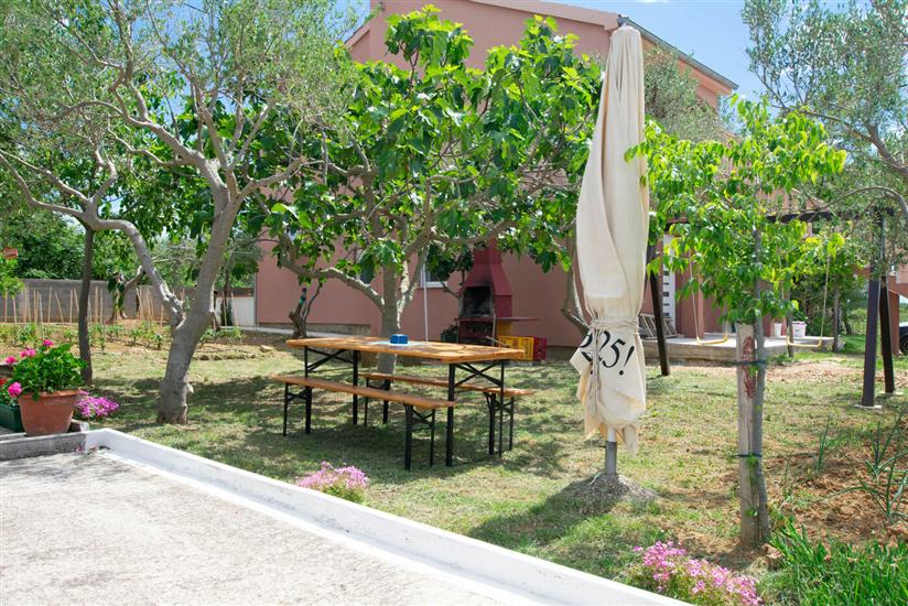 Apartments Ljubo