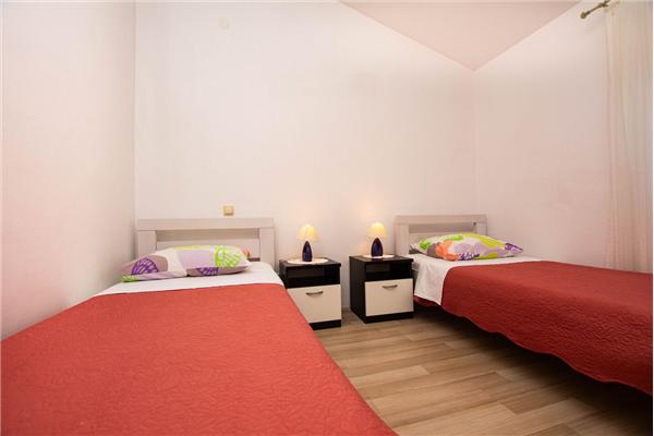 Apartment A3, for 6 persons
