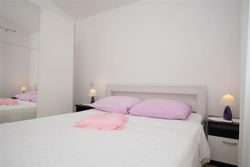 Apartment A3, for 6 persons