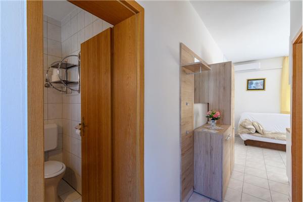 Apartment A4, for 3 persons