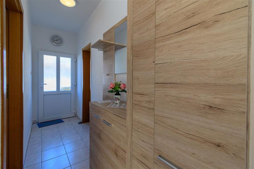Apartment A4, for 3 persons