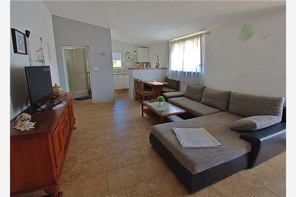 Apartment A2, for 4 persons