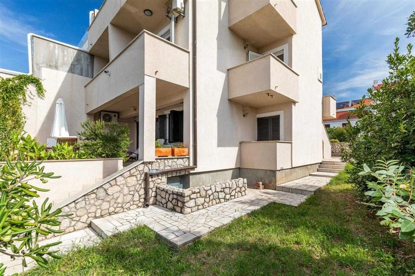 Apartmaji Molly