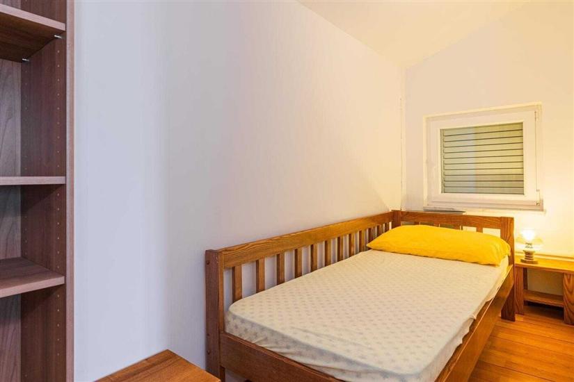 Apartman A4, na 6 osebe