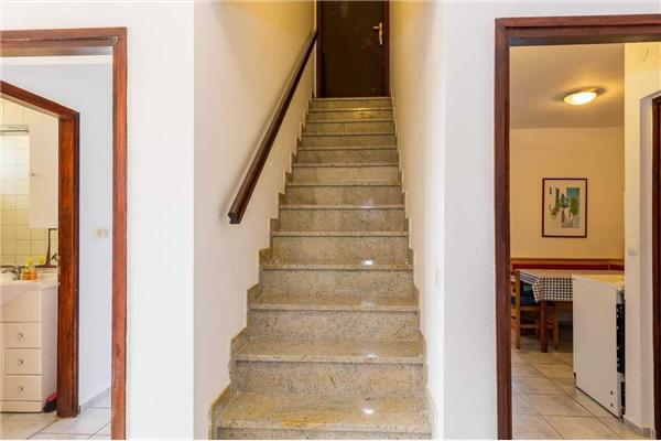 Apartman A4, na 6 osebe