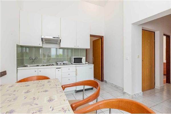 Apartman A4, na 6 osebe