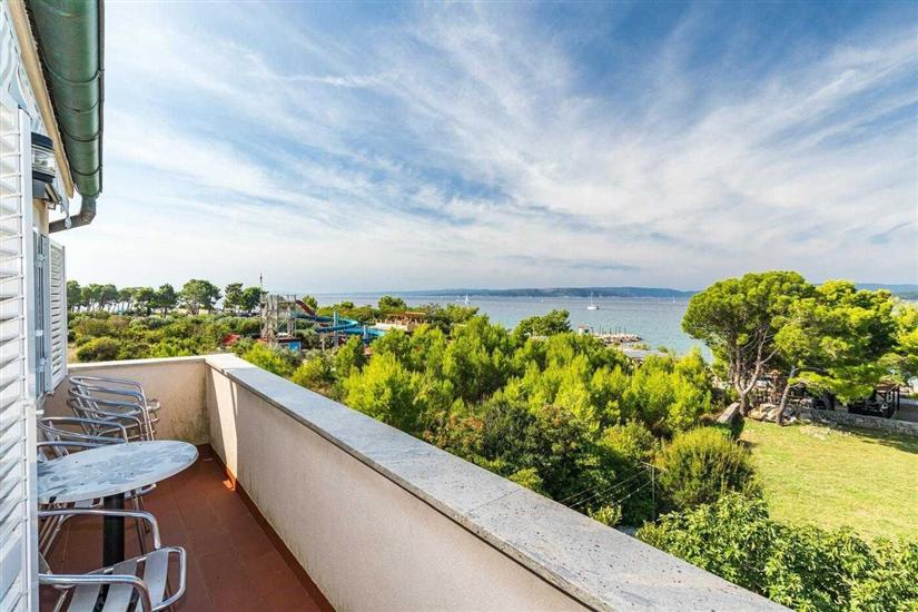 Apartman A4, na 6 osebe