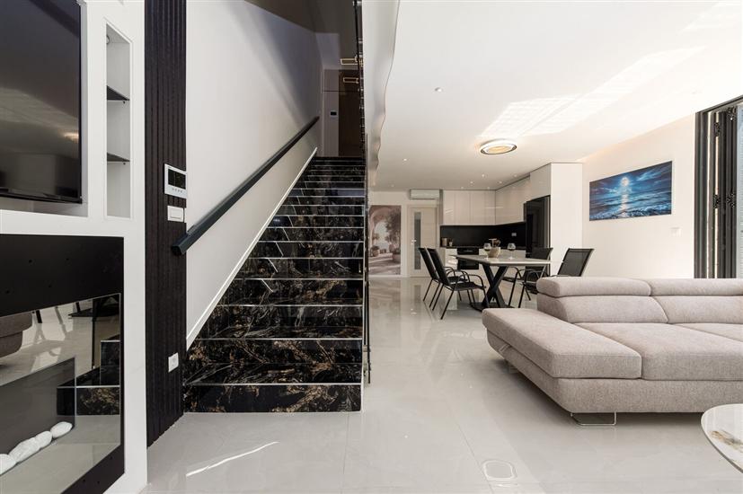 House K1, for 8 persons