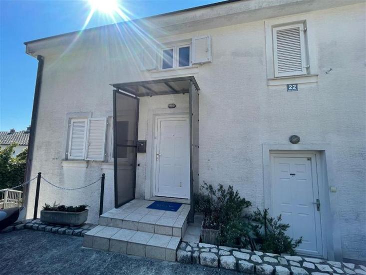 Apartment Kinaya