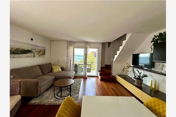 Apartment A1, for 5 persons