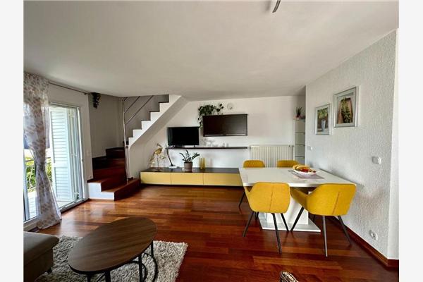 Apartment A1, for 5 persons