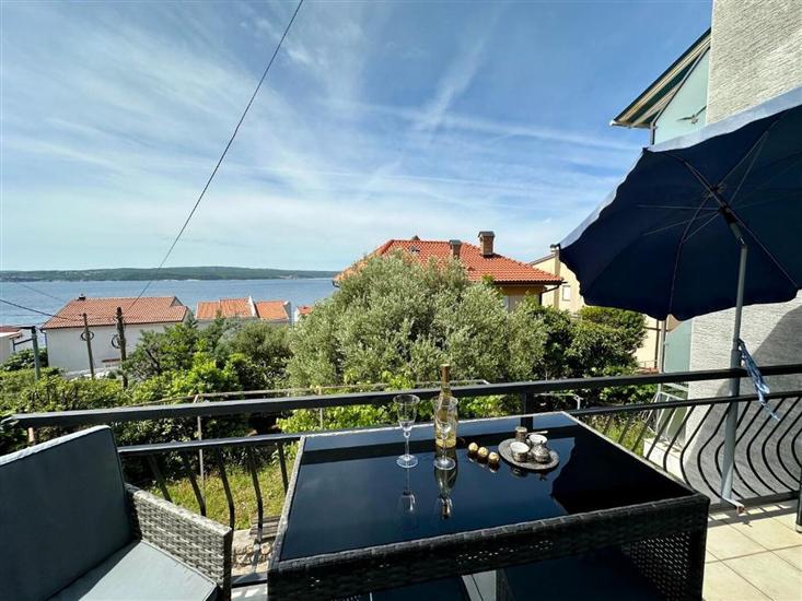 Apartment A1, for 5 persons