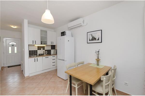 Apartment A1, for 3 persons