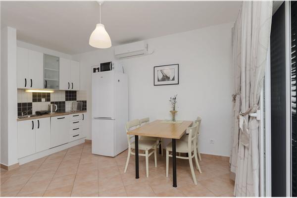 Apartment A1, for 3 persons