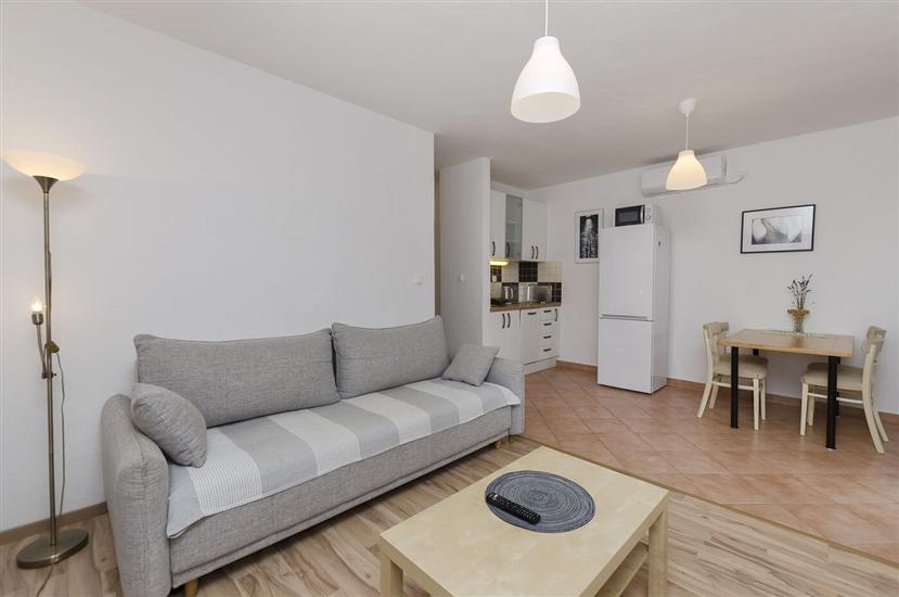Apartment A1, for 3 persons
