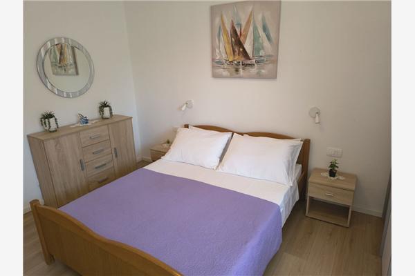 Apartment A1, for 5 persons