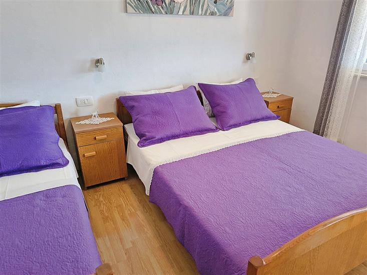 Apartment A2, for 3 persons
