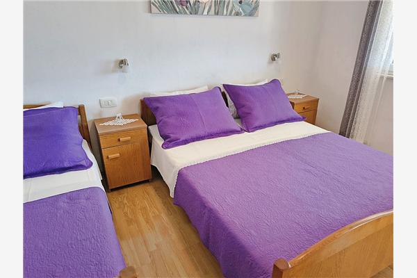 Apartment A2, for 3 persons