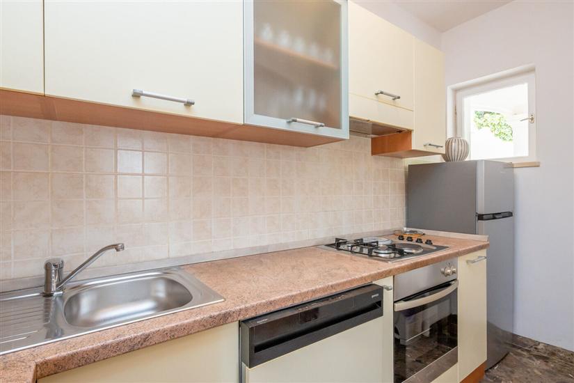 Apartment A2, for 5 persons